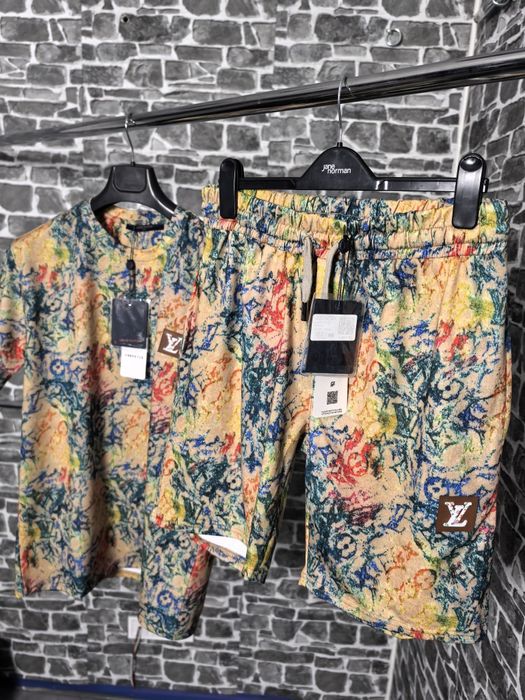 Luis Viton летен екип