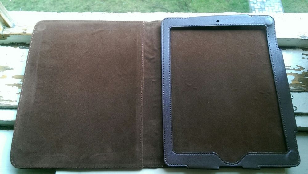 Husa noua Skpad Paris din piele naturala pentru iPad 1, culoare maro