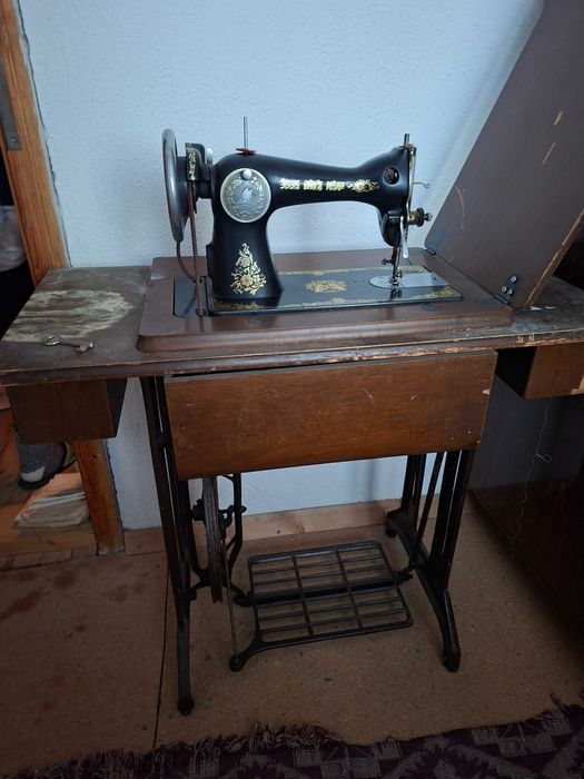 Стара машина за шиене