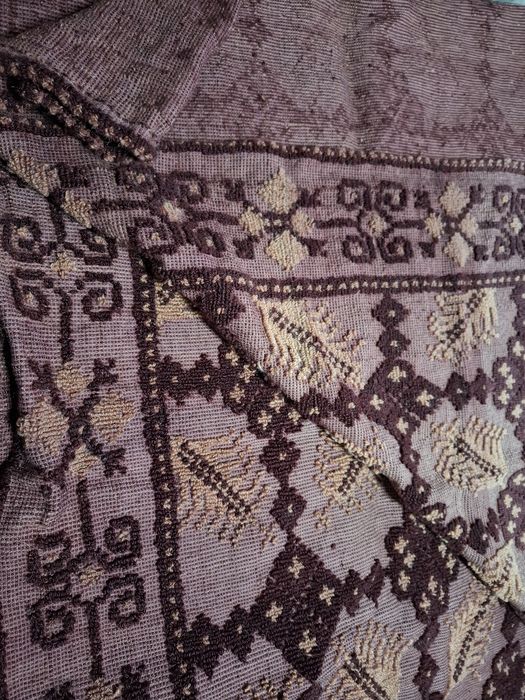 Cuvertura din lana tesuta manual