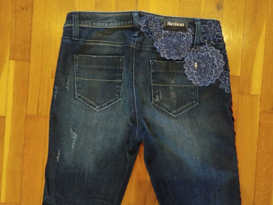 Нови дънки FRACOMINA