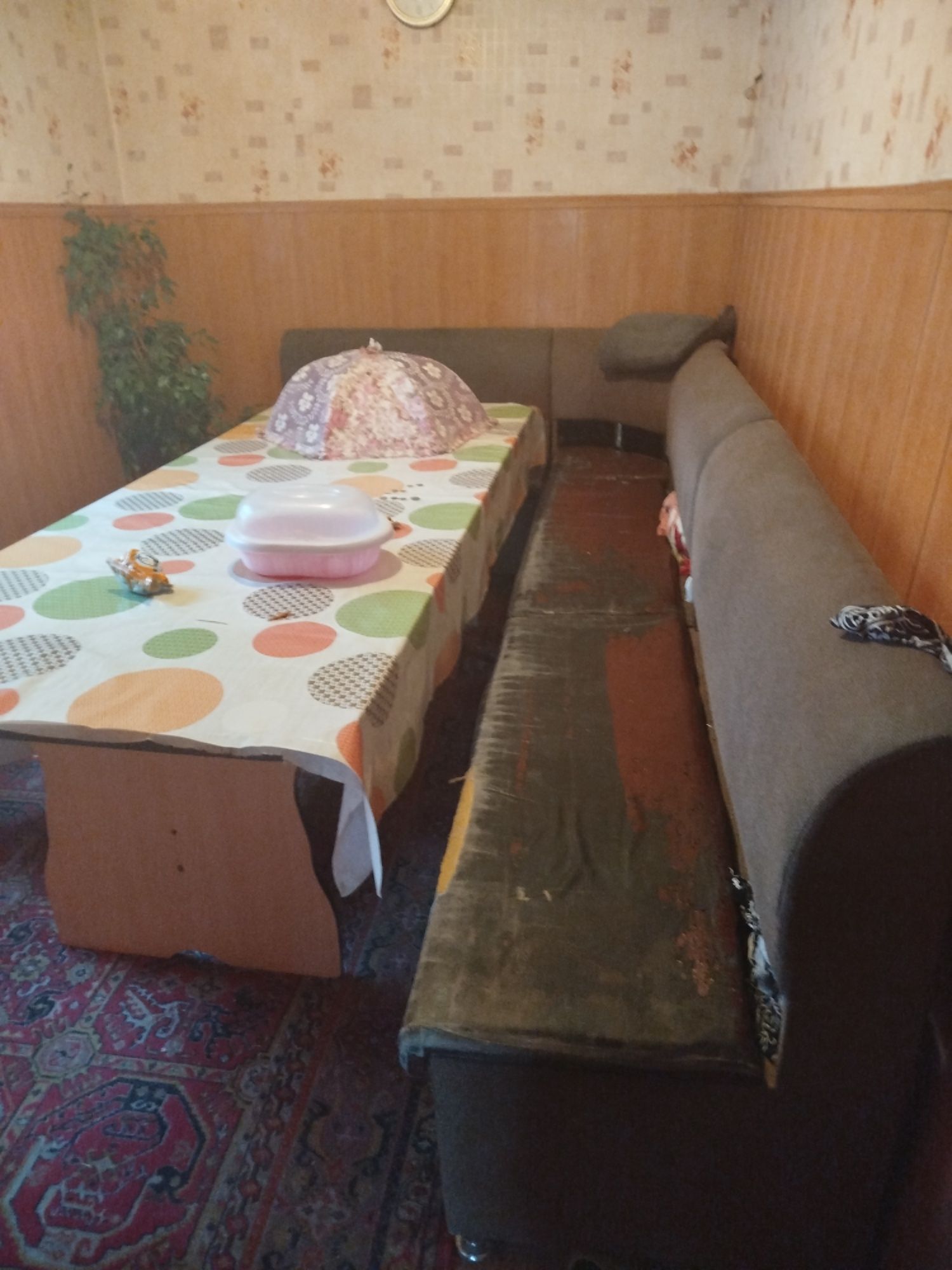 Стенка б/у беспллатно