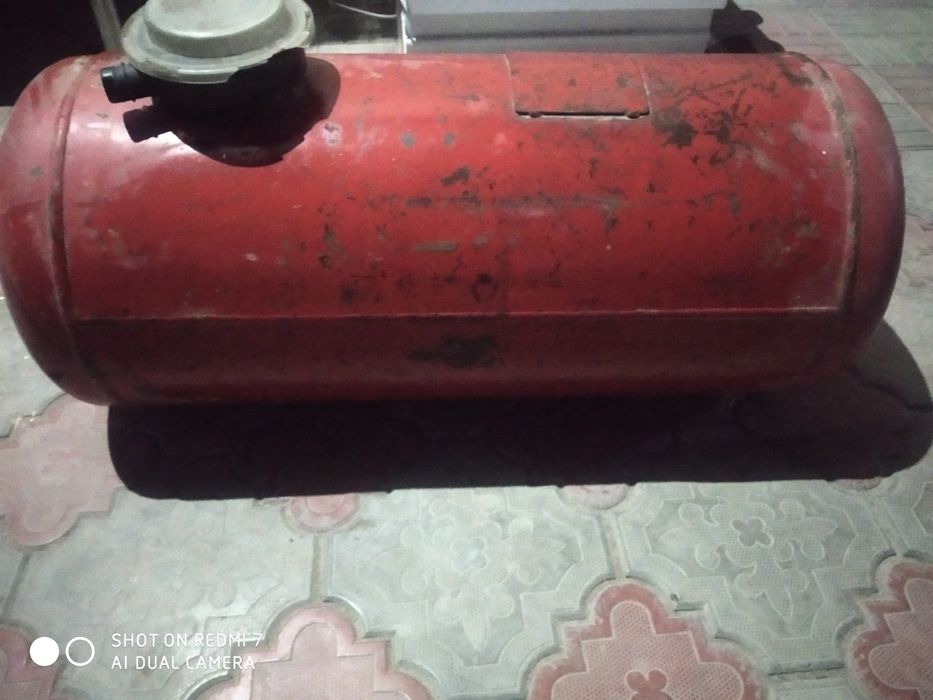 Газовый балон 80 л.