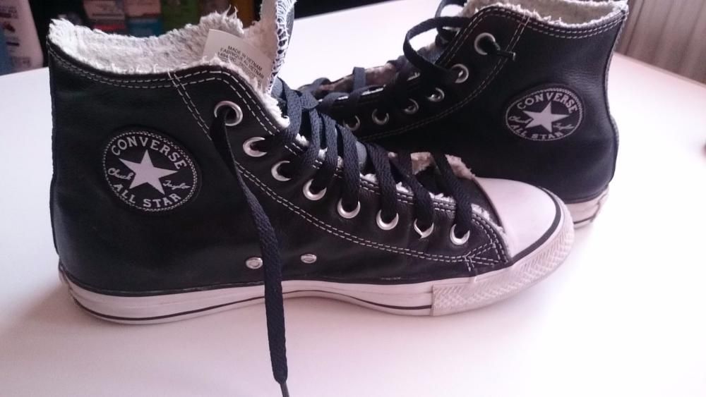 Converse All Star din piele imblanita