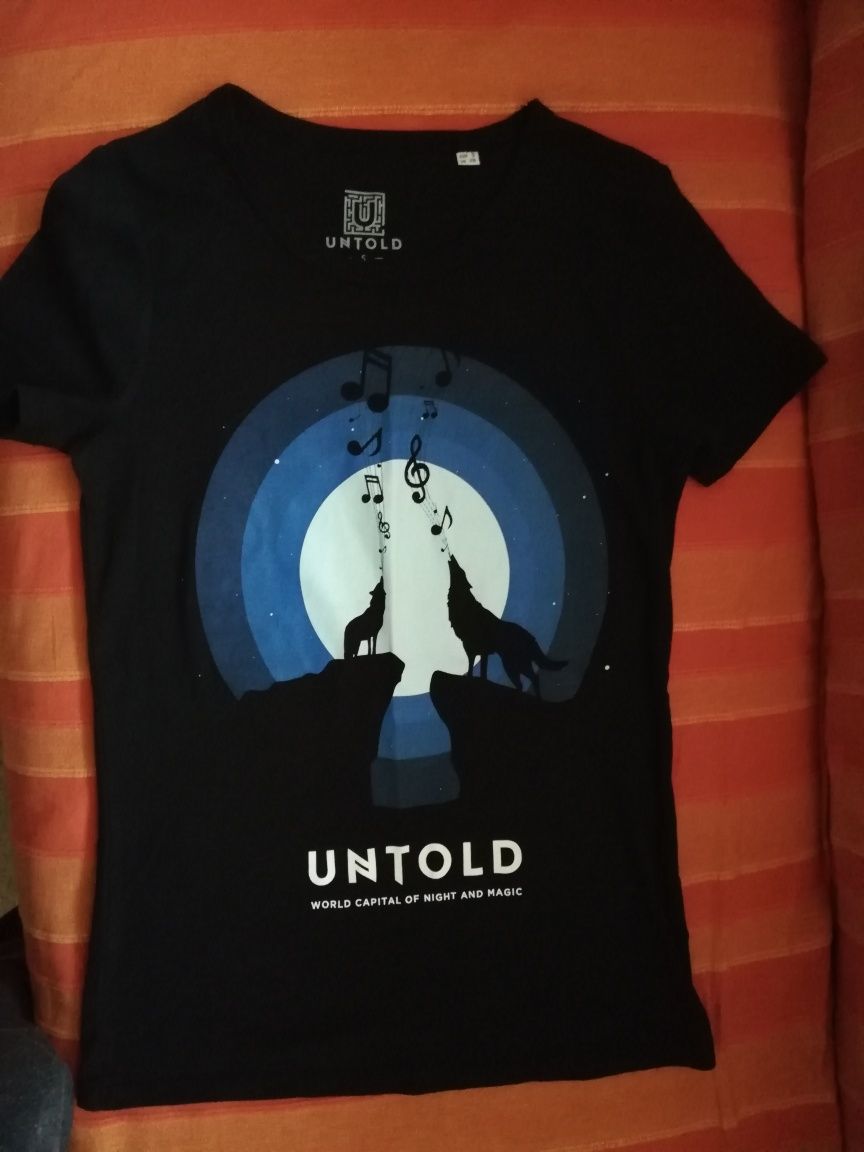 Tricou UNTOLD cu lupi, mar. S