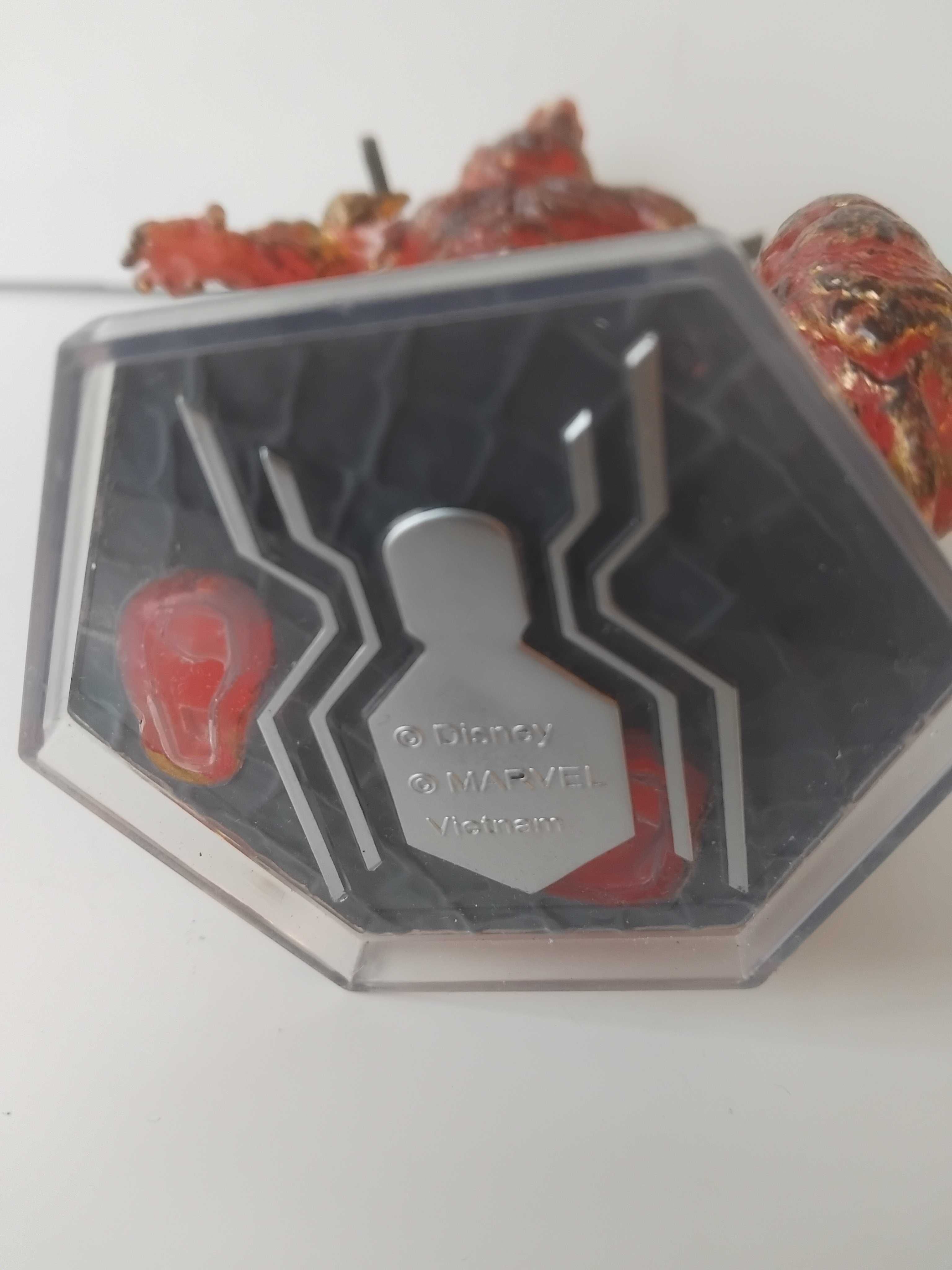 Marvel Spider Man Far From Home Molten Man - оригинална лукс фигура