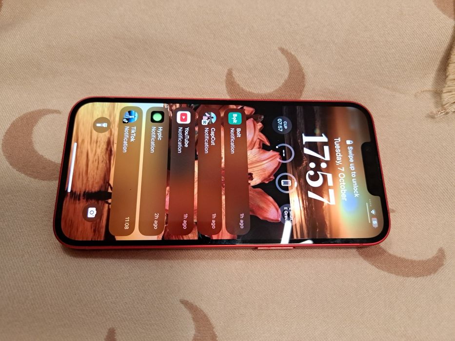Iphone 14 128 gb stare foarte bună