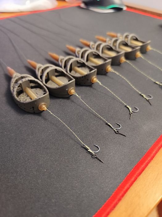 Monturi de pescuit la crap (momitor,method feeder, bag pva )