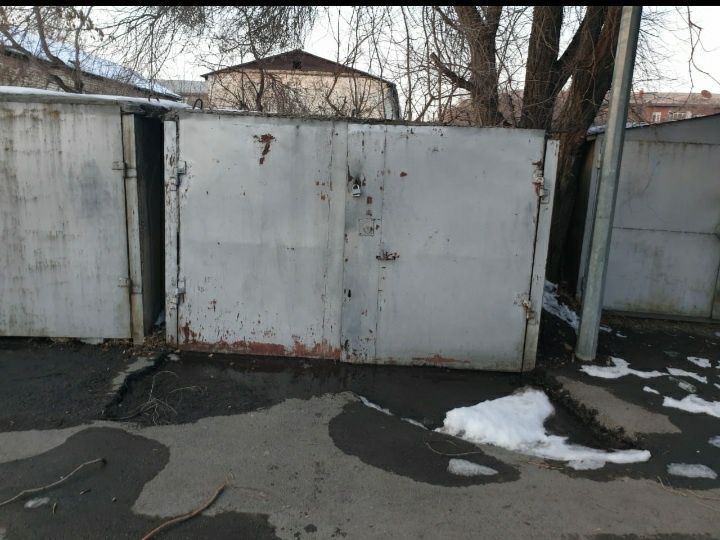 Гараж в центре города