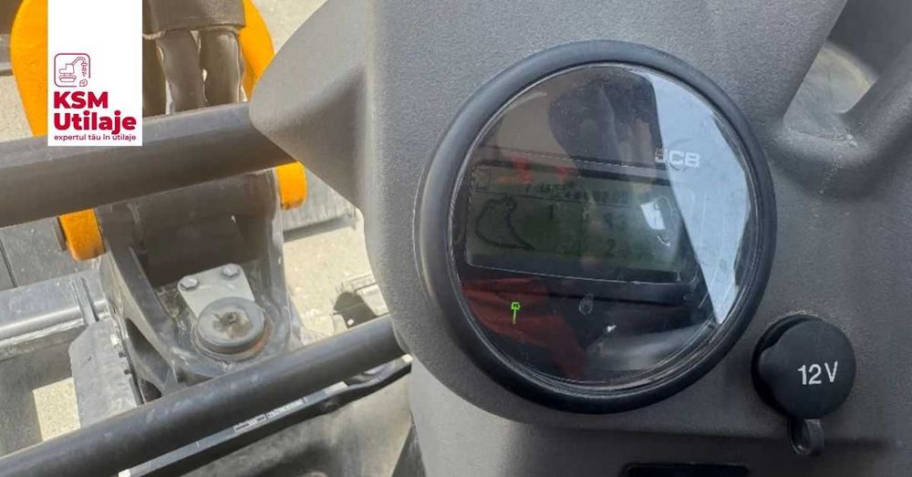 Mini Excavator NOU JCB 37C (4T) - Coada ZERO, 25 CP, Motor Perkins