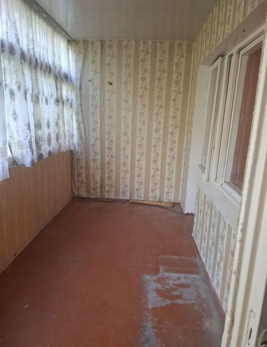 Кадышева 3комн 1этаж балк 2×6м кирпич 77я серия комнаты раздельные