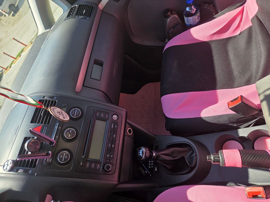 Vw Touran 7 местен