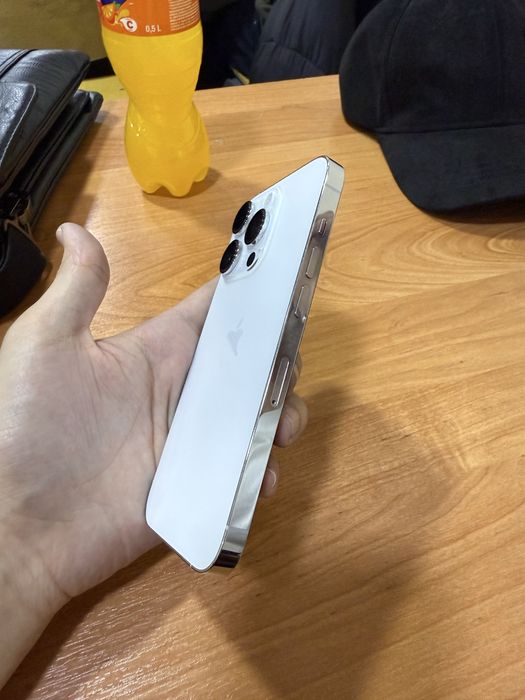 Iphone 14 pro xoladi ideal