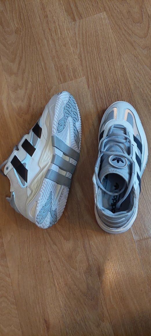 Adidas Originali