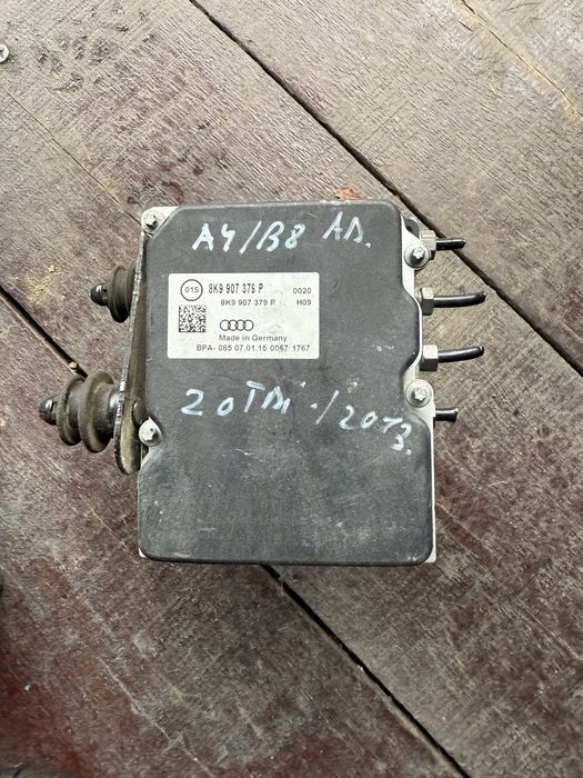 Pompa ABS Audi a4\B8 cod 8K9907379P