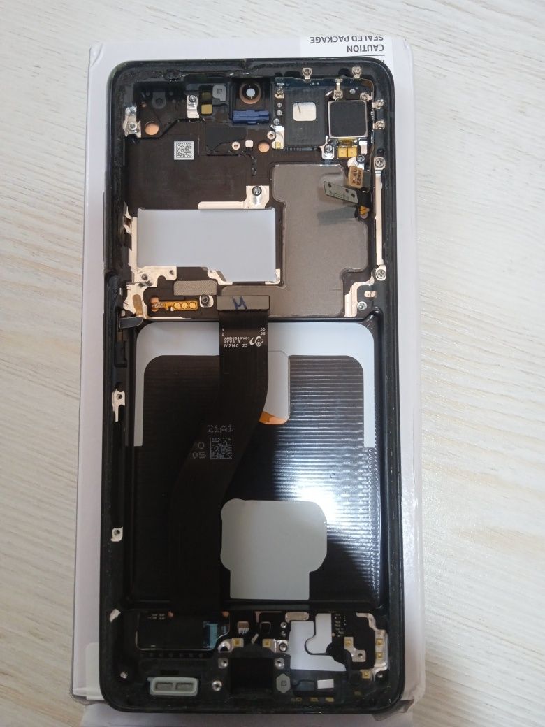 Продается на запчасти Samsung s21 ultra