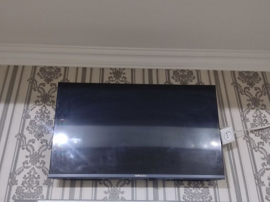 Телевизор смарт 32