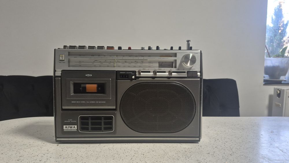Radio casetofon Aiwa TPR-300A