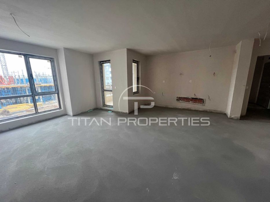 Продава се Тристаен апартамент в Пловдив, Кършияка - 121 кв.м за 1288 €/кв.м - Снимка #1