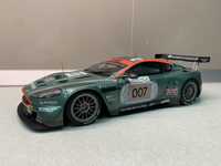 Mașina Autoart Aston Martin