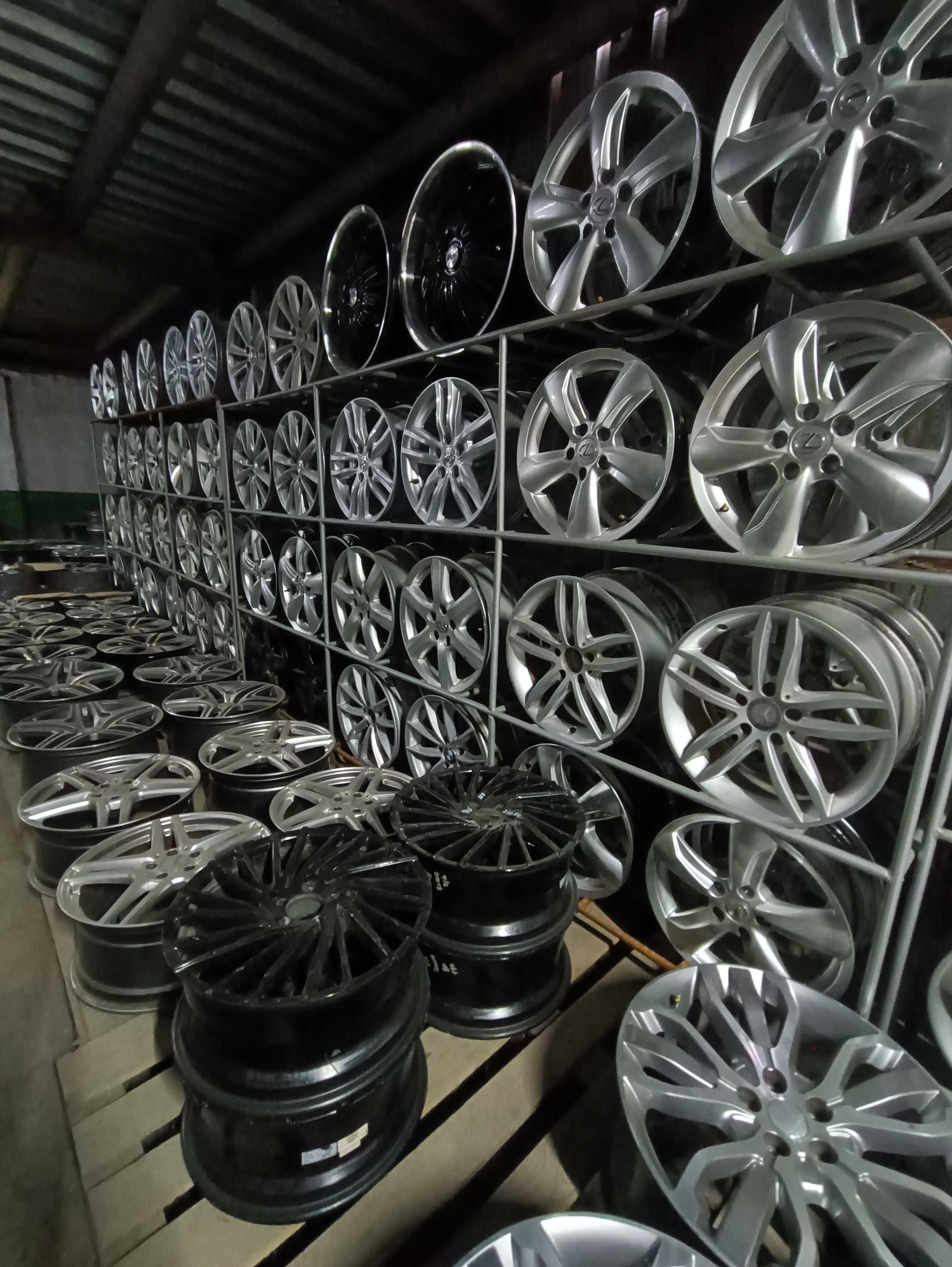 Шины и диски в сборе привозные 185/60 R15