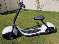 Vand urgent scooter electric fara permis