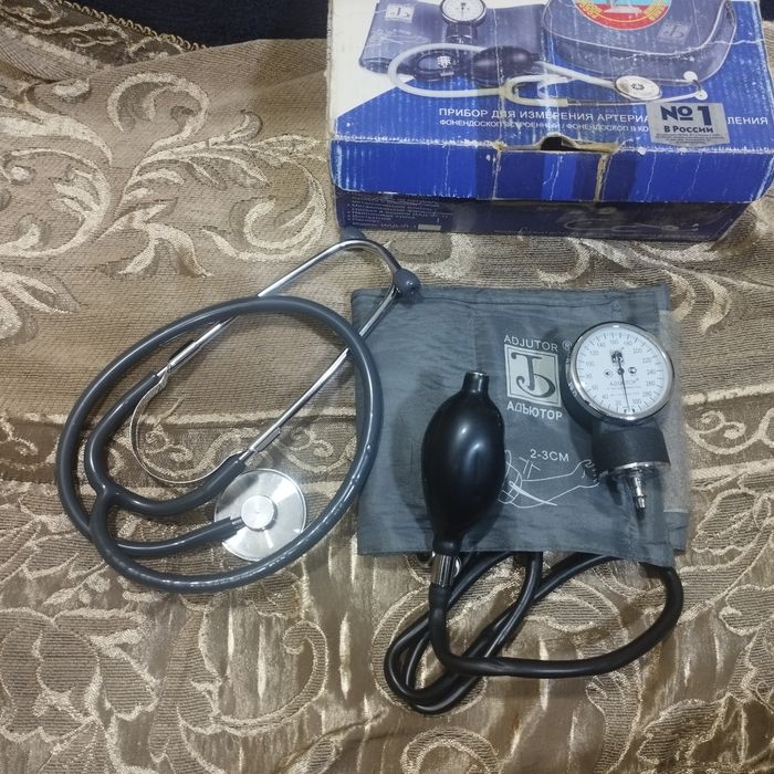Тонометр механический