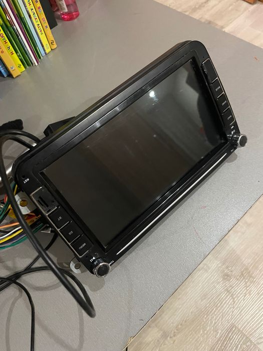 Штатная андроид магнитола фольцваген.