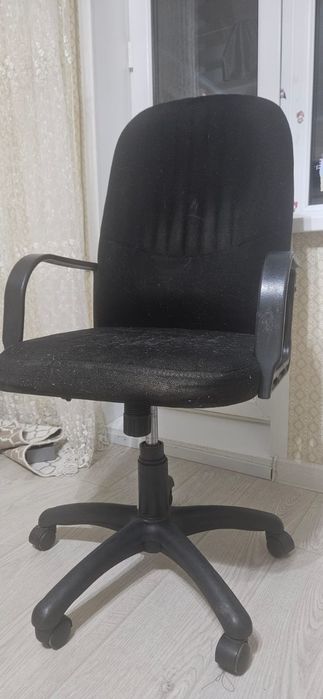 Офисное кресло срочно