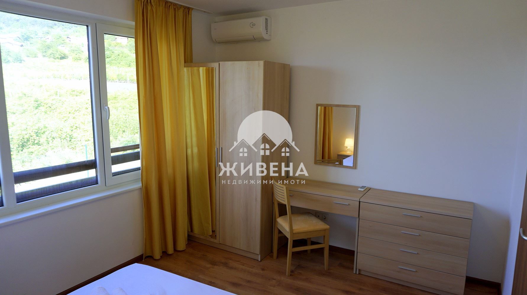 Триетажна къща в комплекс, с.Рогачево, площ 131 кв.м