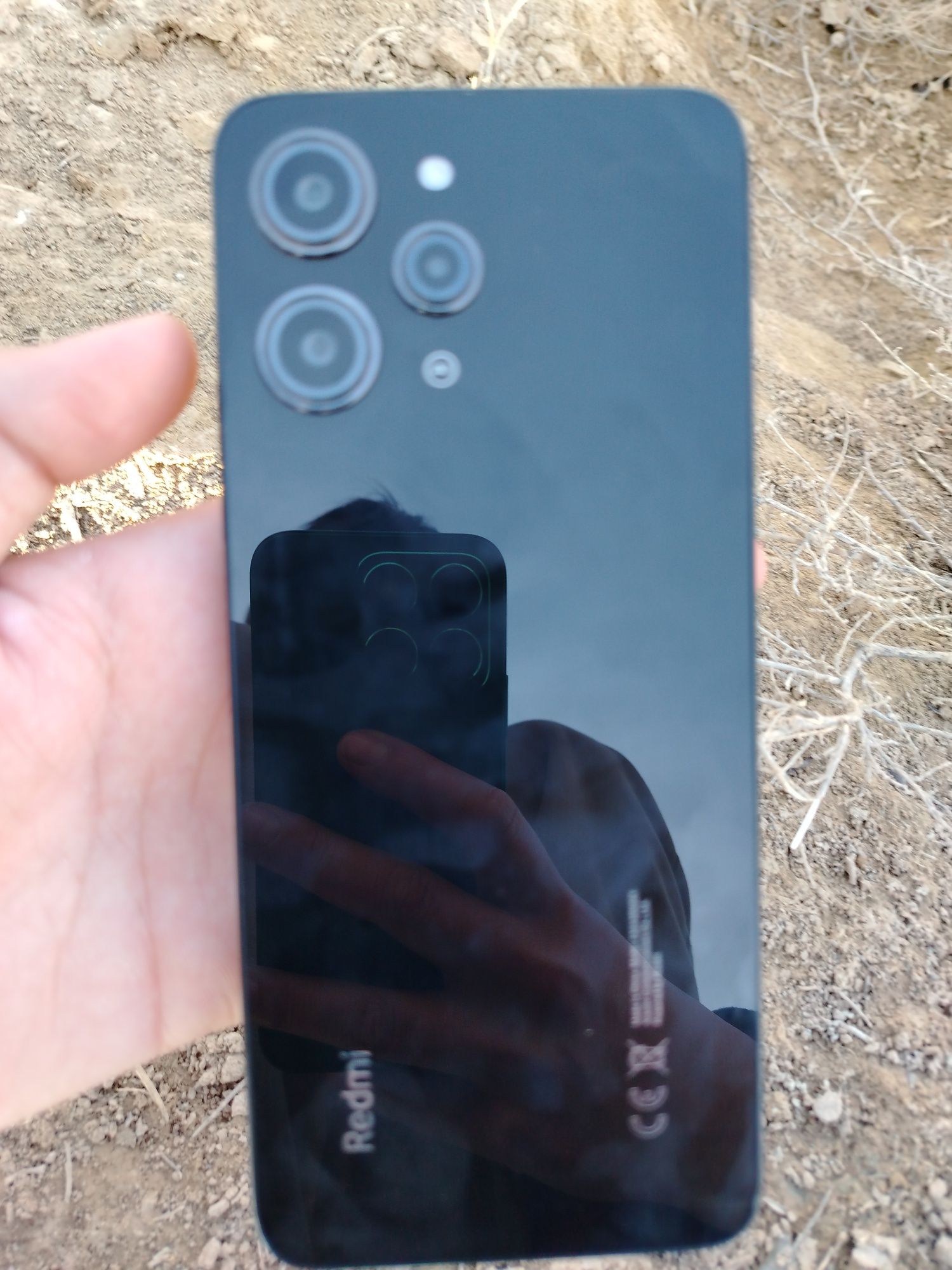 Redmi 12 8/128 xolati ideal