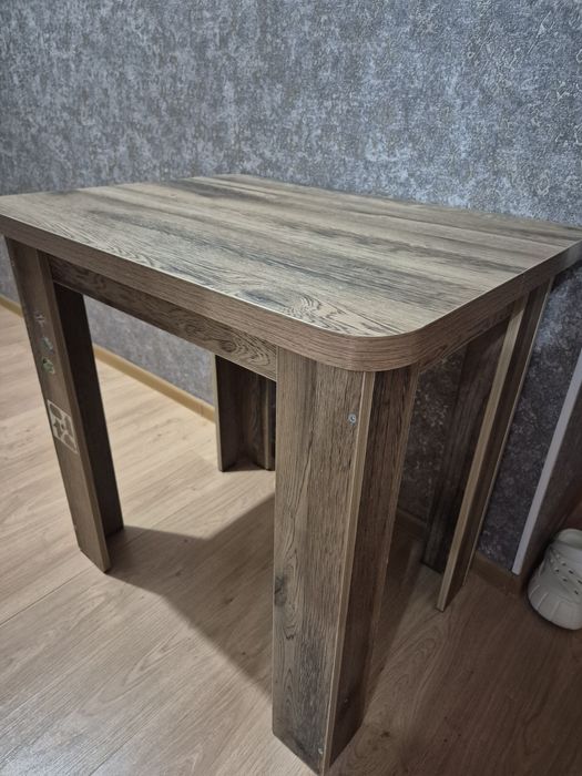 Продам стол.корзина для свадьбы