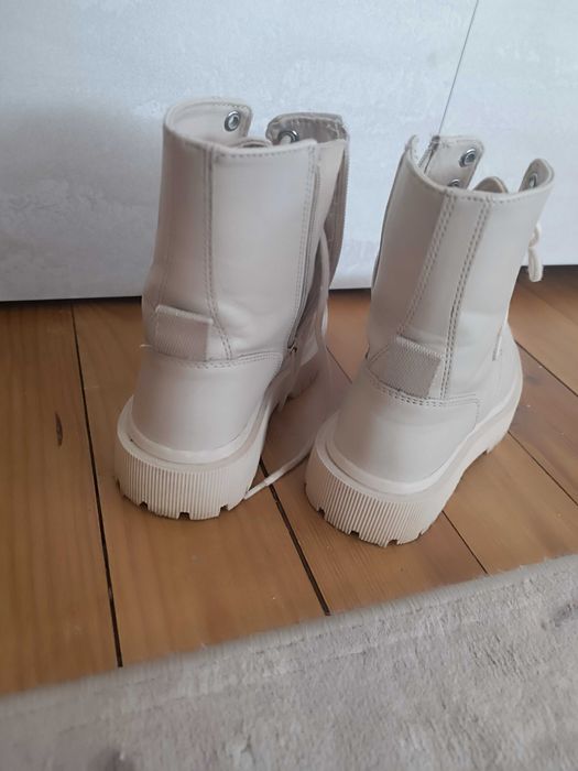 Зимни боти за момиче