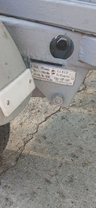 Продава се колесар за 3 мотора с преглед до юни 2026г. И платен данък