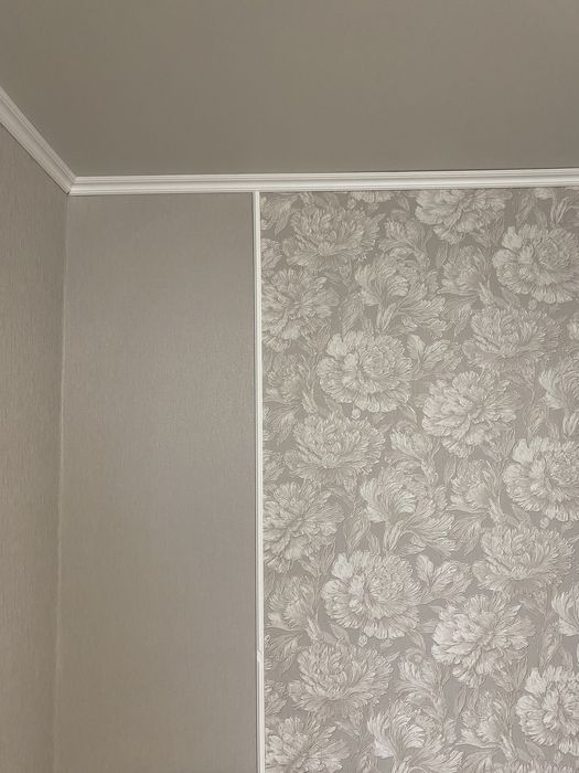 Поклейка обоев любой сложности