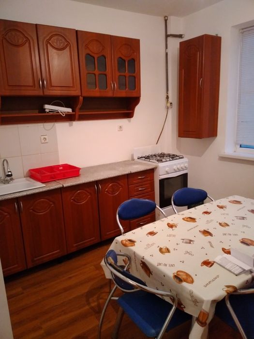 Продается 2-х комн квартира, 1 эт в мкр Алмагуль (пр.Бейбарыс, дом 21)