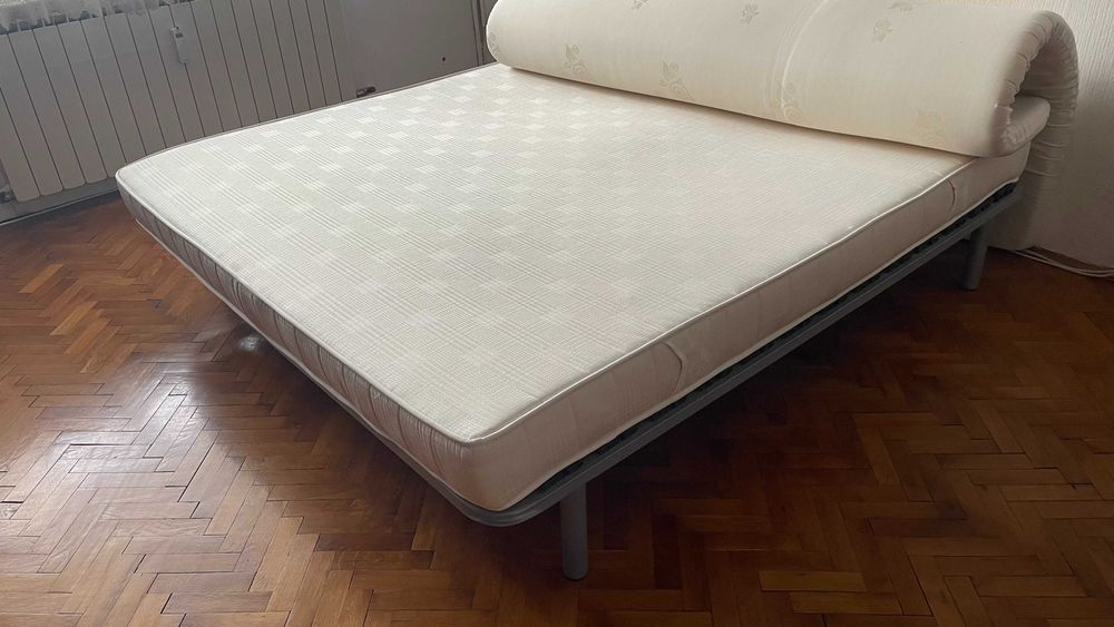 Спалня 180/200 (подматрачна рамка с крака + матрак + топ матрак)