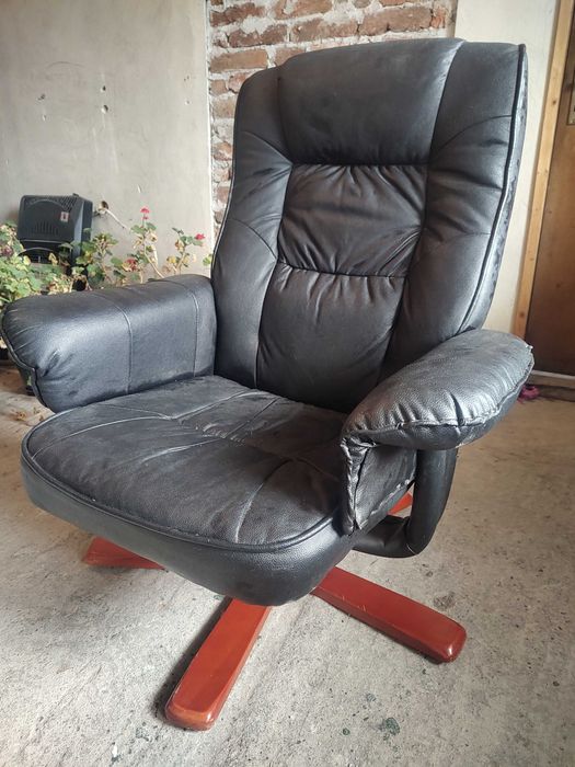 Офис стол - кожен