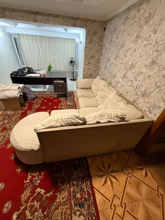 Продаю диван б/у