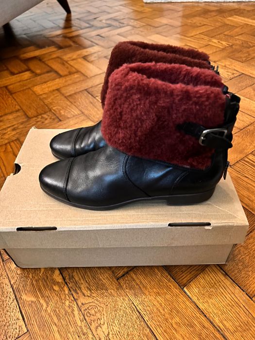 Ghete de piele cu blană de oaie Ugg mărimea 39