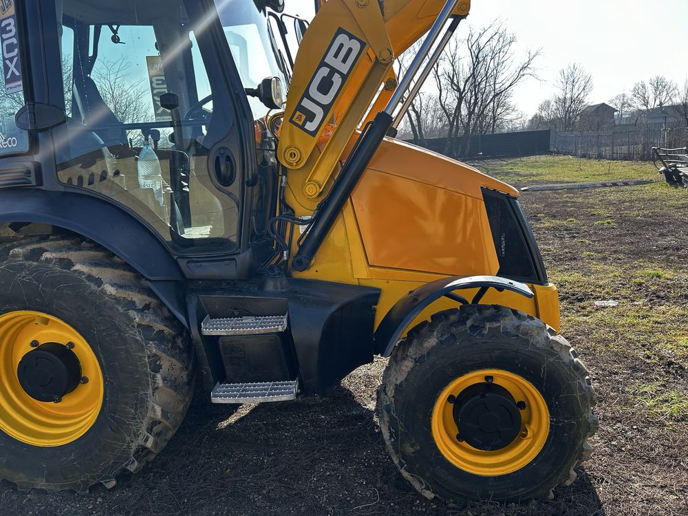 Buldoexcavator JCB 3CX