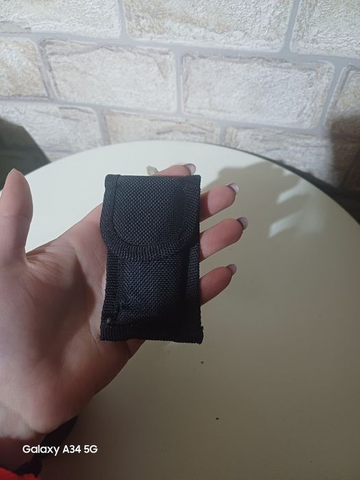 Сгъваема клеща..