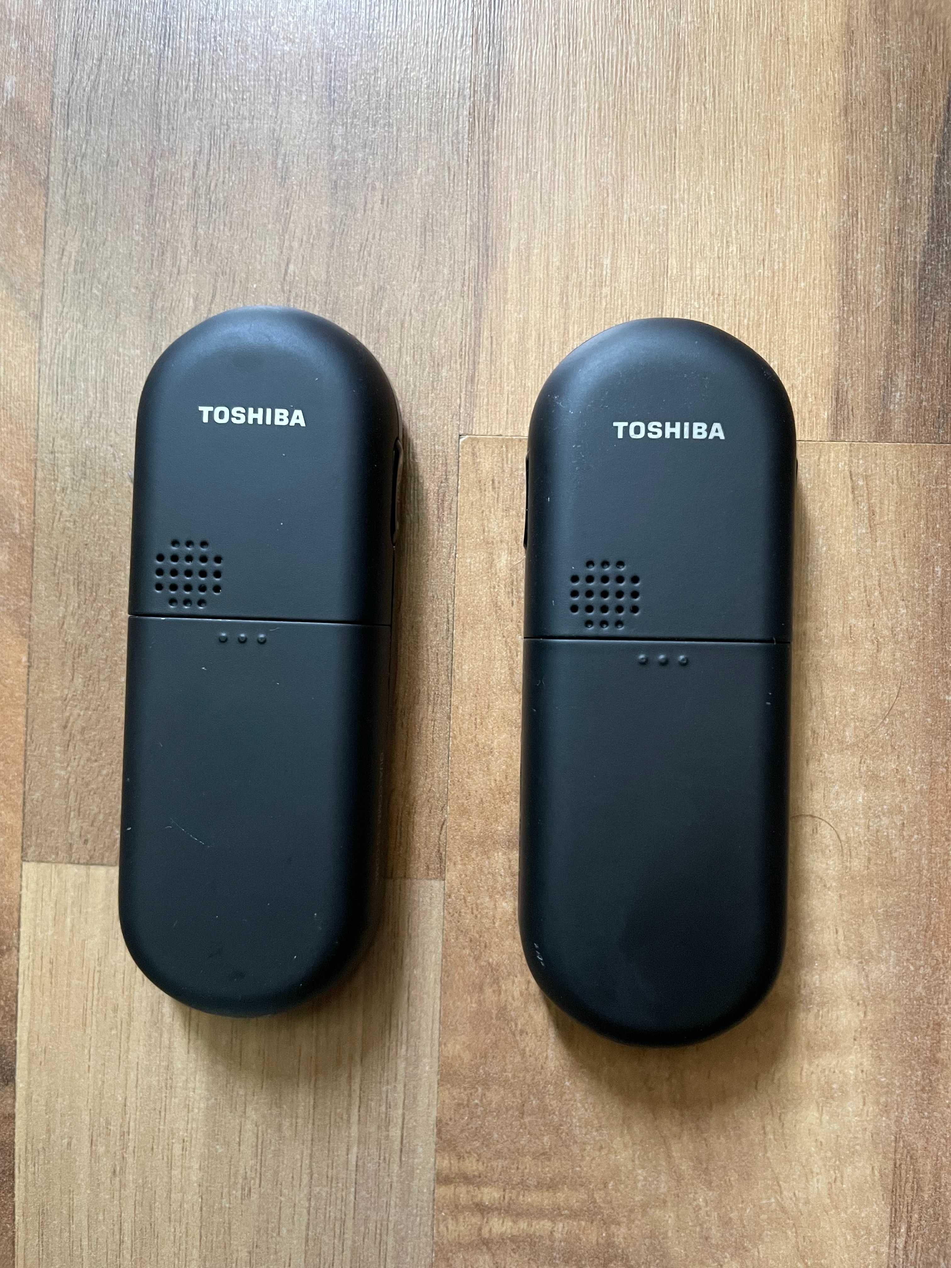 2X Telefon colectie Toshiba G450