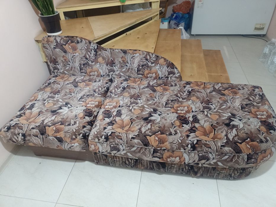Продам Диван угловой