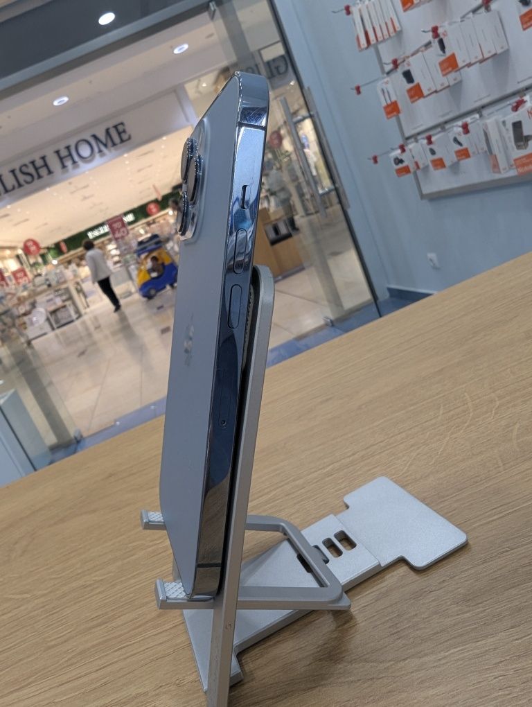 iPhone 13 Pro + подаръци