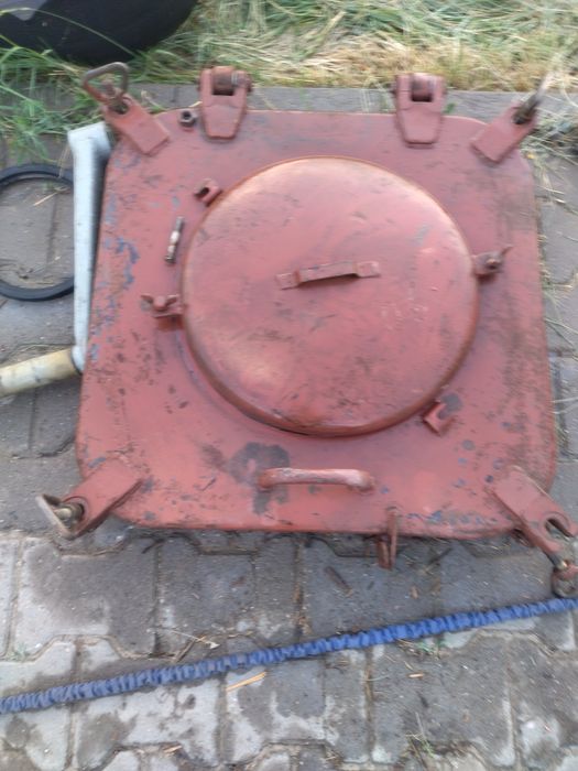 Люк для канализаций и тд продам