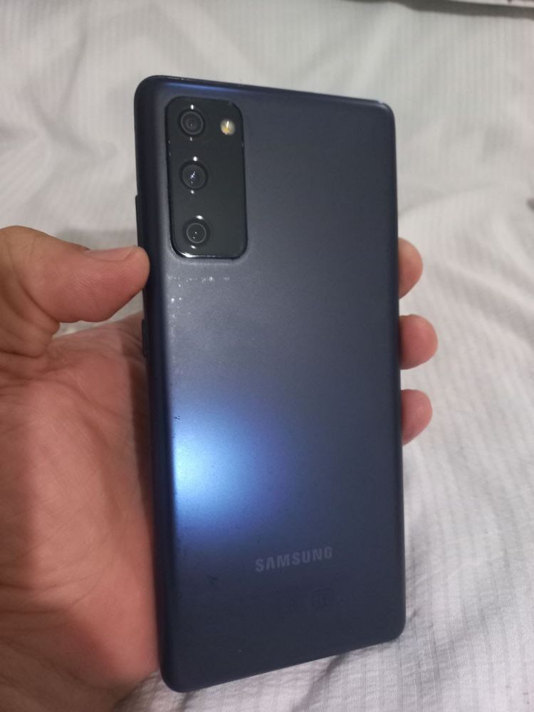 Samsung s20Fe 128 gb