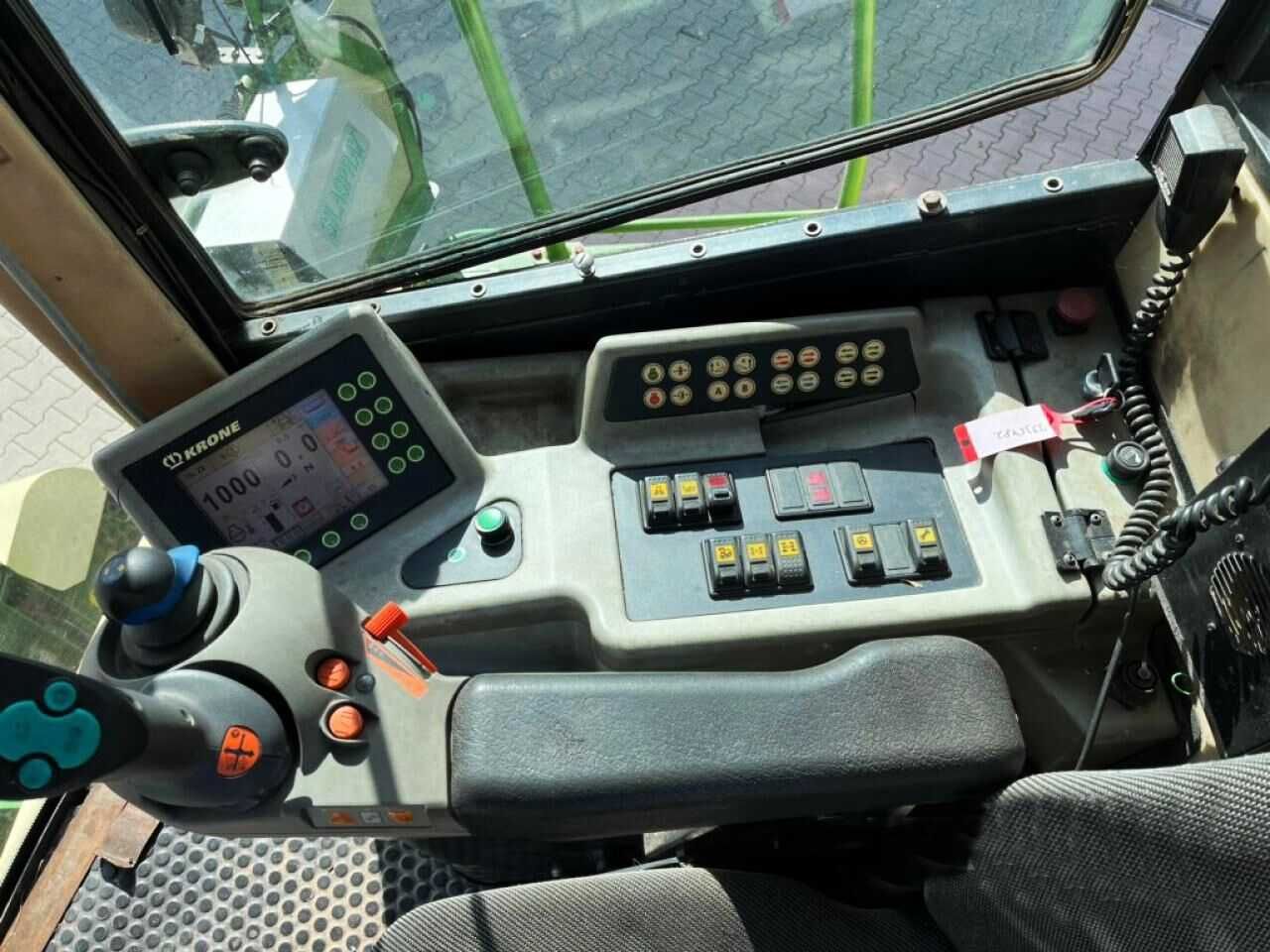Кормоуборочный комбайн Krone BIG X 650