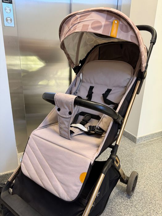 Chipolino EASY GO - Лятна количка, тегло 6,5 кг