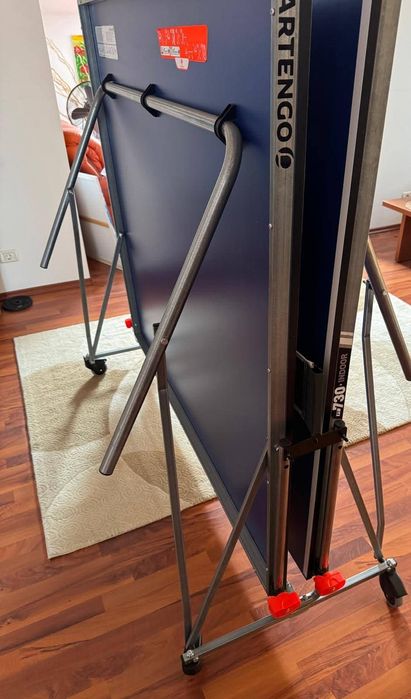 Disponibila masa pimpong aproape noua!